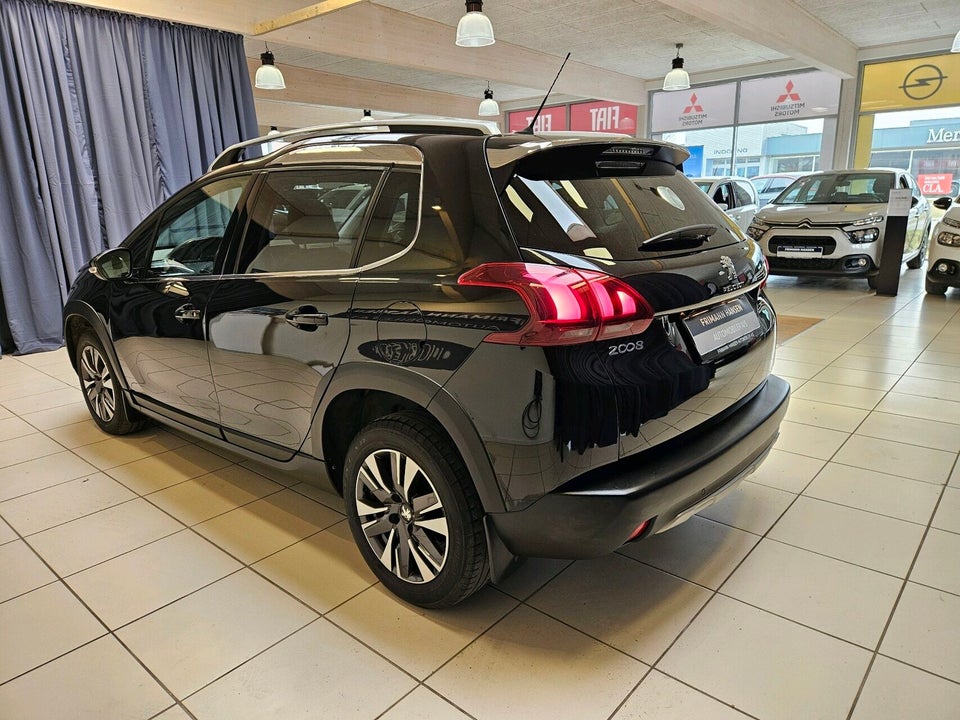 Peugeot 2008 1,5 BlueHDi 100 Prestige Sky 5d