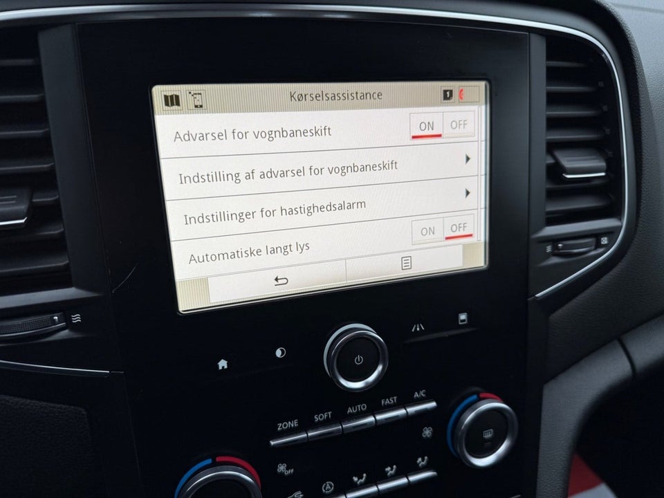 Renault Megane IV 1,5 dCi 115 Zen Sport Tourer 5d