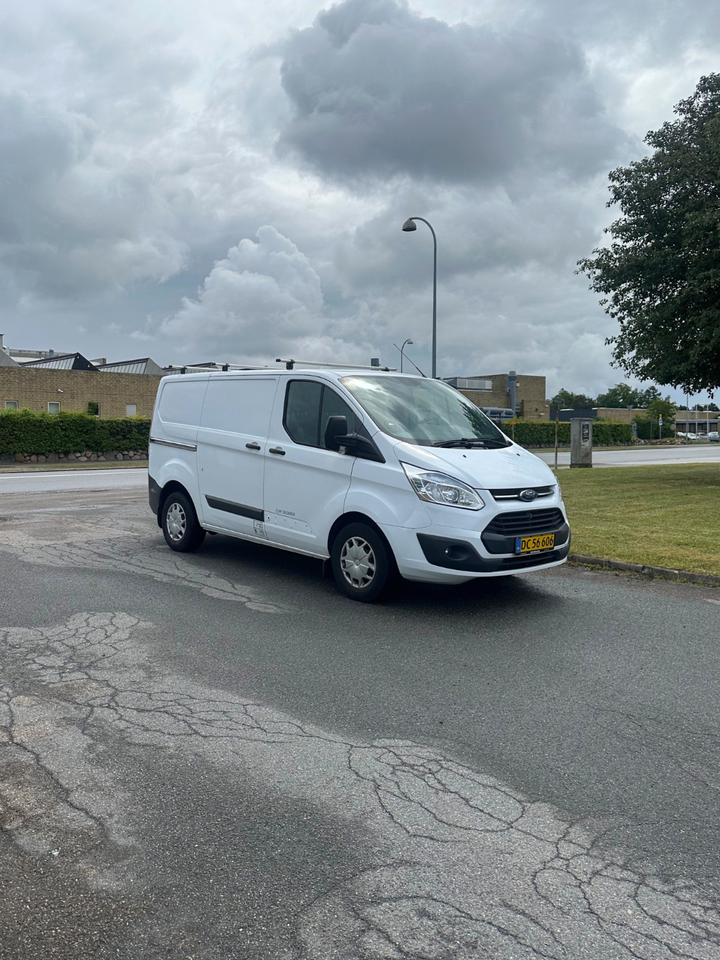 Ford Transit Custom 270S 2,2 TDCi 125 Trend Van 5d