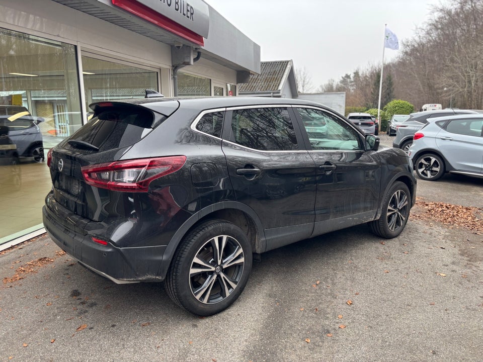 Nissan Qashqai 1,3 Dig-T 160 N-Connecta DCT 5d