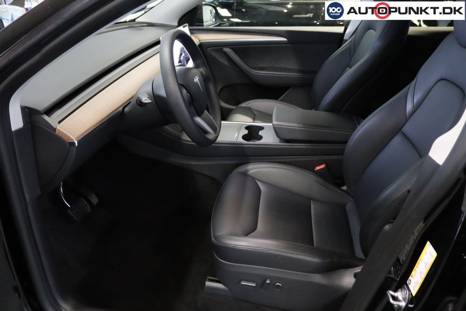 Tesla Model Y Long Range RWD 5d