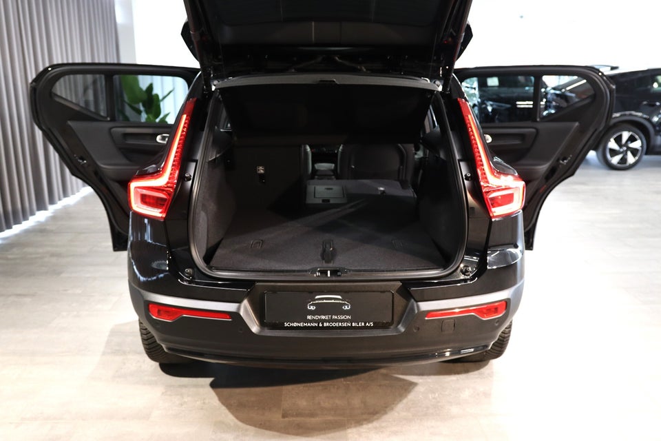 Volvo XC40 ReCharge Extended Range Plus 5d