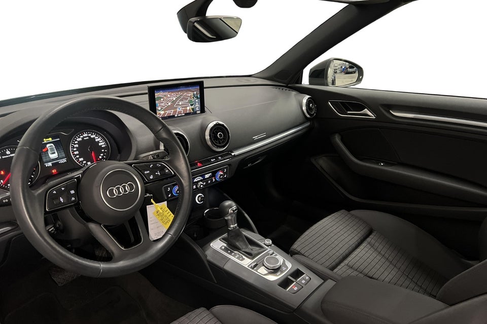 Audi A3 35 TFSi Sport Limited plus Cabriolet S-tr. 2d