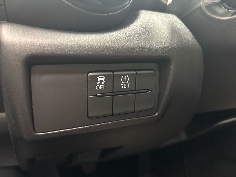 Mazda MX-5 1,5 SkyActiv-G 131 RF 2d