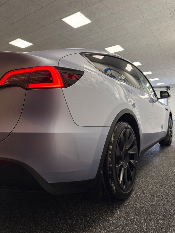 Tesla Model Y RWD 5d