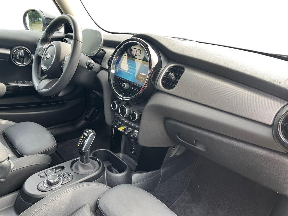 MINI Cooper SE Edition Premium Plus 3d