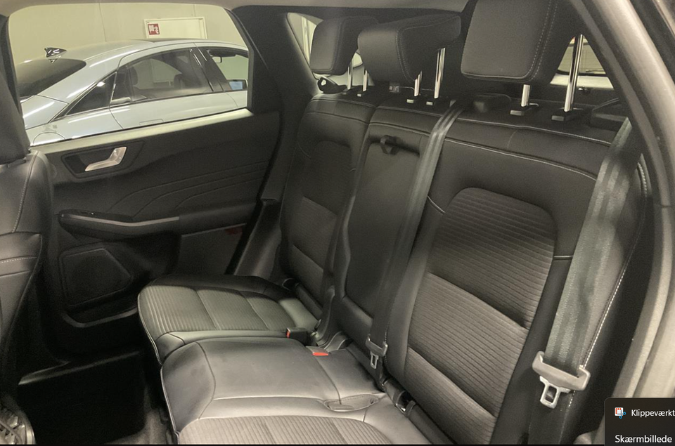 Ford Kuga 2,5 PHEV Titanium X CVT 5d