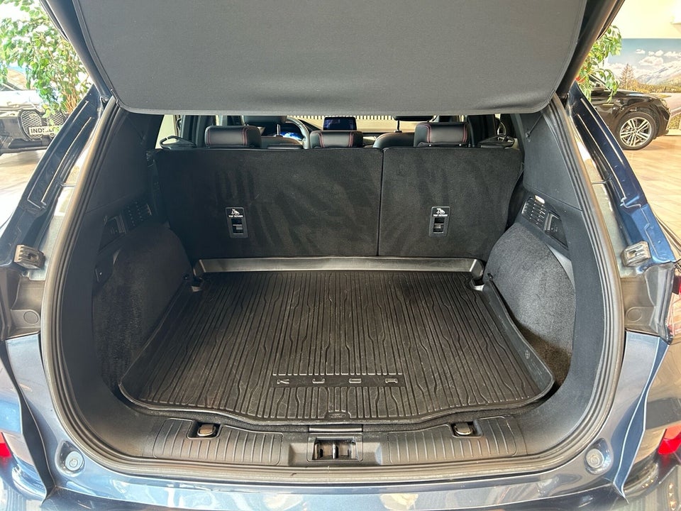 Ford Kuga 2,5 PHEV ST-Line X CVT 5d