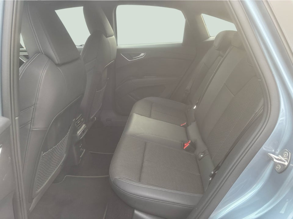 Audi Q4 e-tron 50 Attitude Sportback quattro 5d