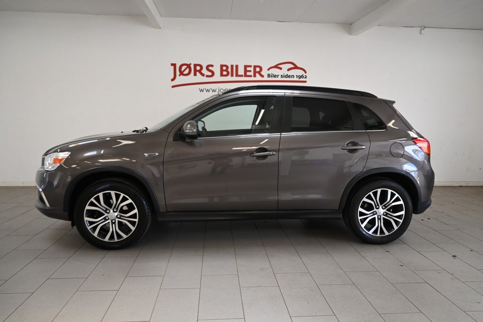 Mitsubishi ASX 1,6 Invite 5d