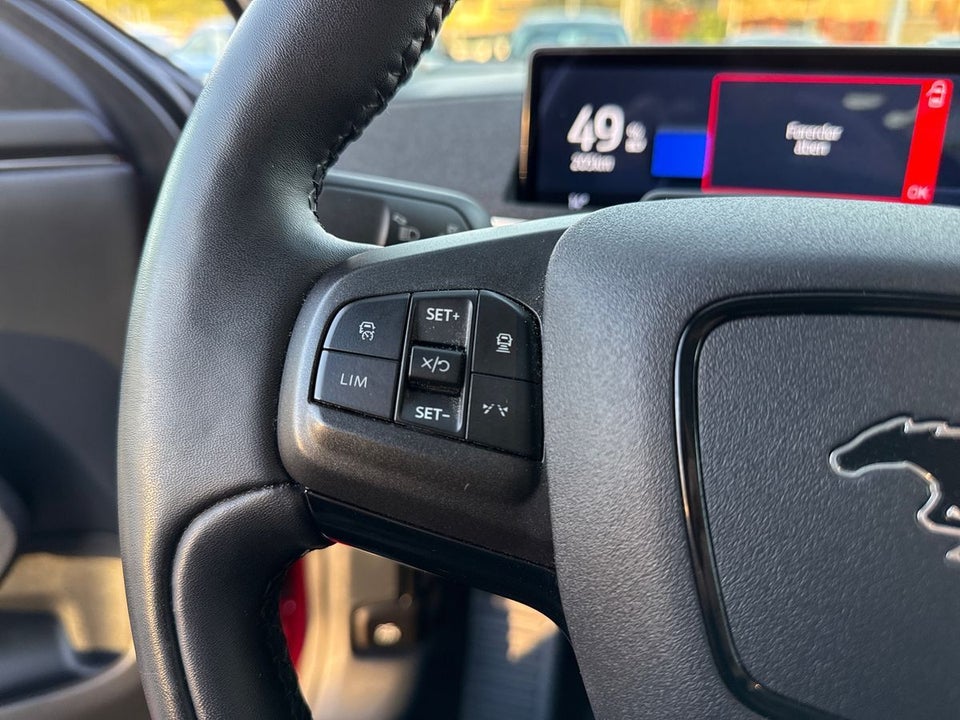 Ford Mustang Mach-E 98 Extended Range 5d