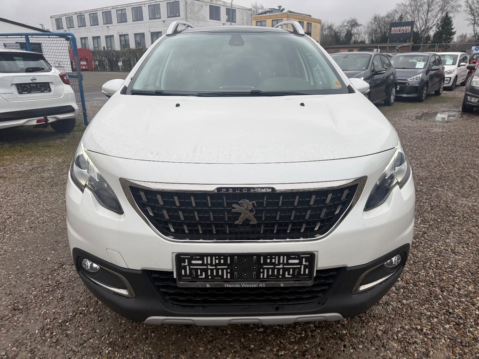 Peugeot 2008 1,2 e-THP 110 Allure EAT6 5d