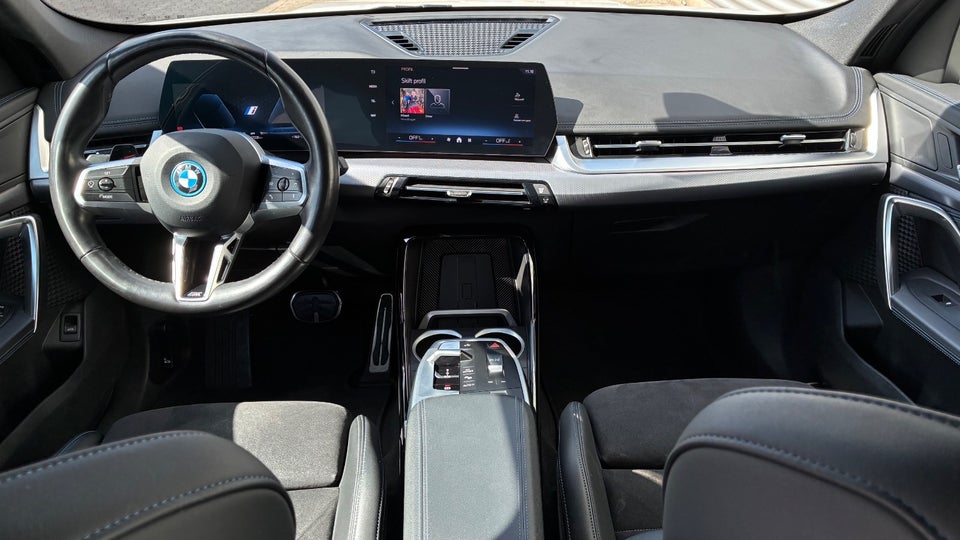 BMW iX1 eDrive20 M-Sport 5d