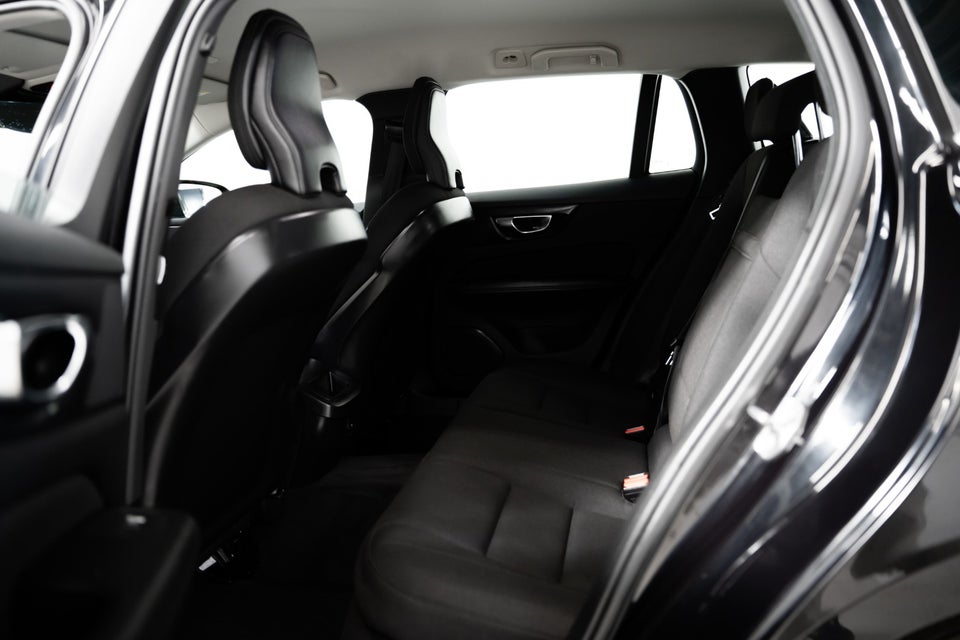 Volvo V60 2,0 B4 197 Inscription aut. 5d