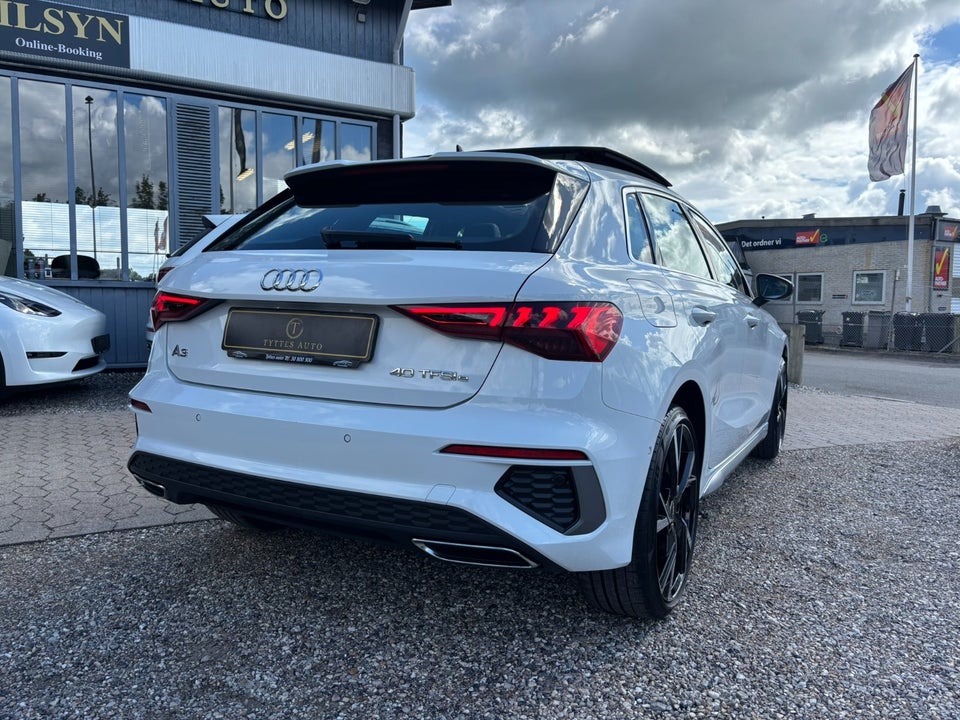 Audi A3 40 TFSi e S-line Sportback S-tr. 5d
