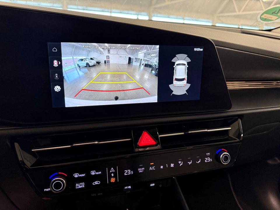 Kia Niro 64 EV Upgrade 5d