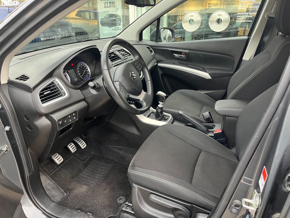 Suzuki S-Cross 1,4 mHybrid Active 5d