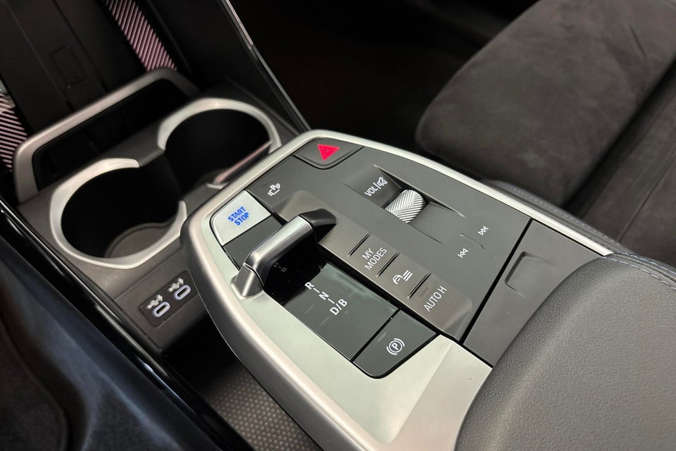 BMW iX1 xDrive30 M-Sport 5d