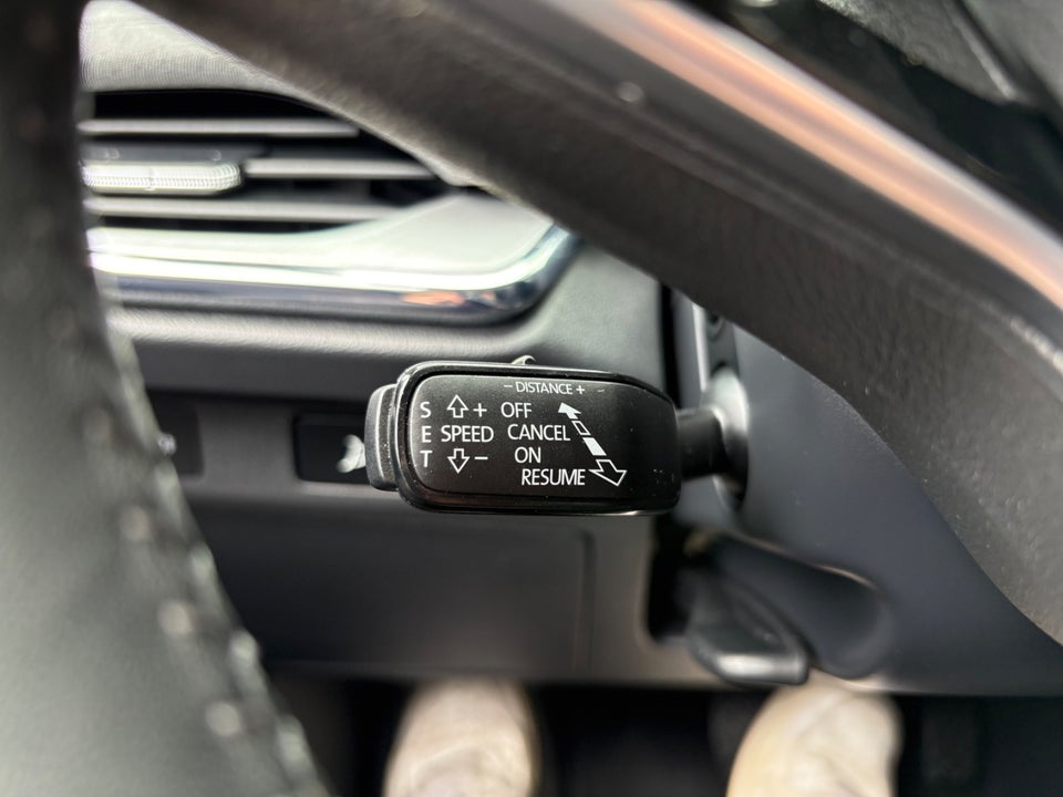 Skoda Enyaq 60 iV Loft 5d
