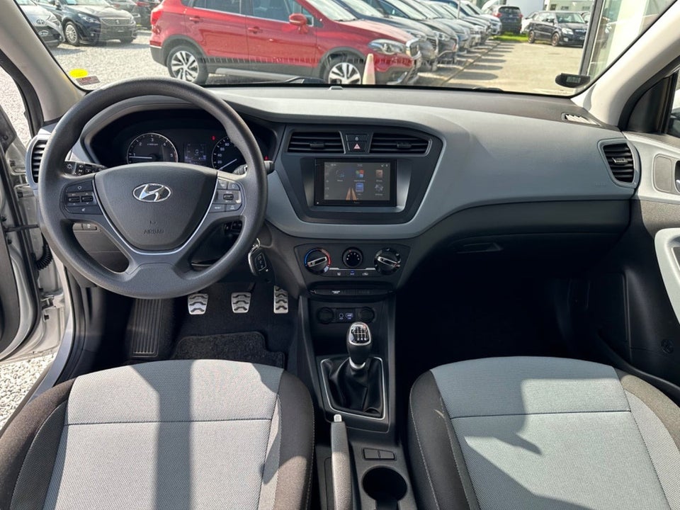 Hyundai i20 Active Cross 1,4 CRDi 90 Life 5d