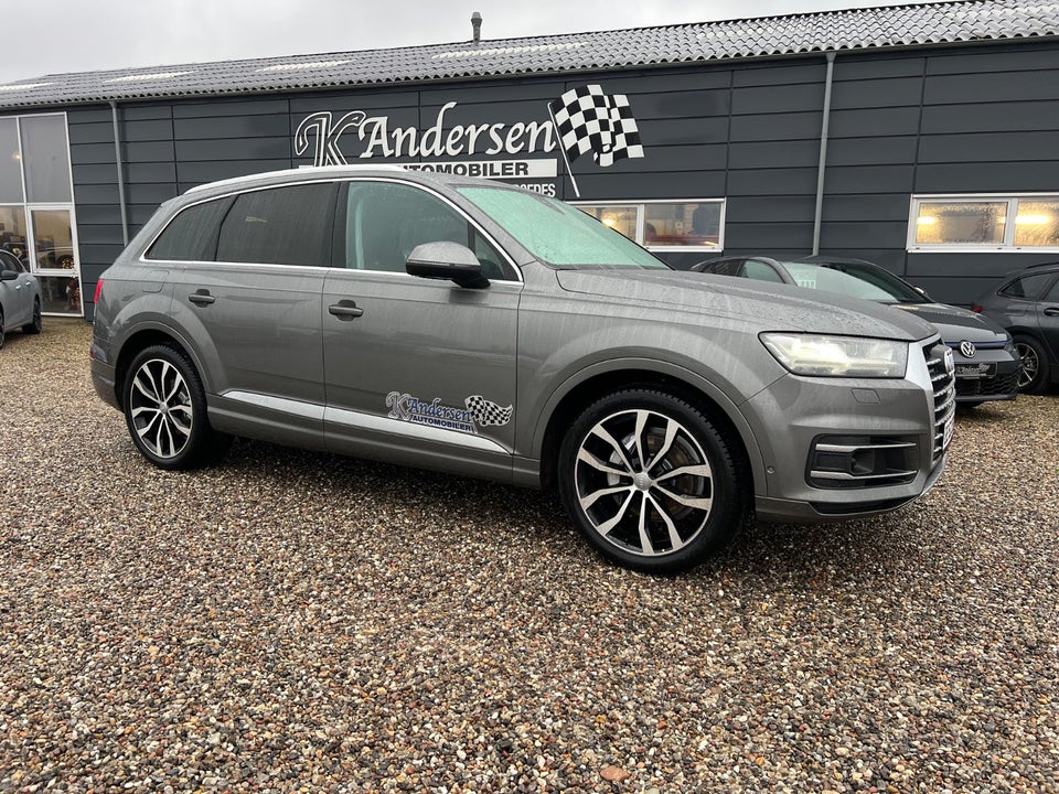 Audi Q7 3,0 TDi 272 quattro Tiptr. 5d