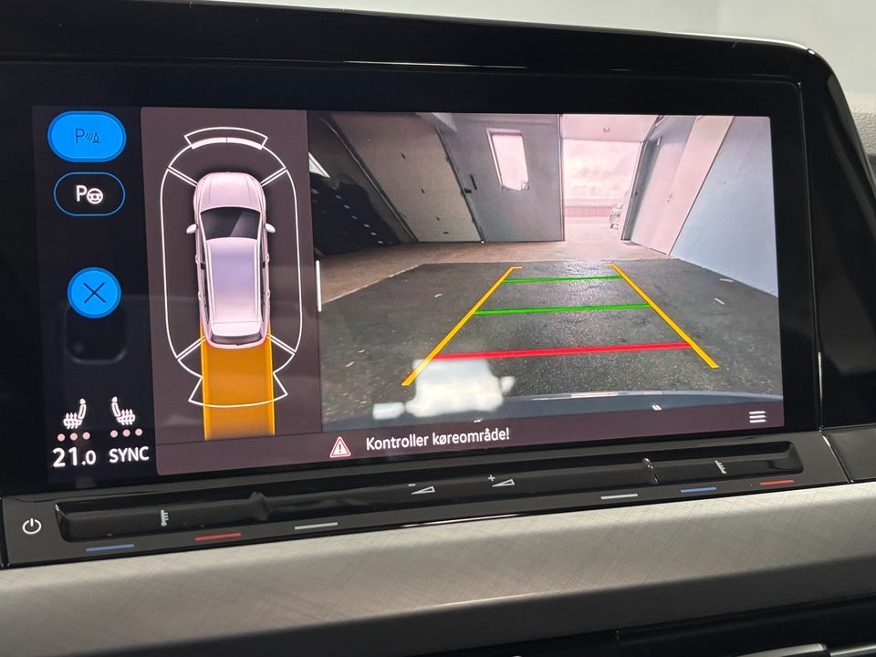 VW Golf VIII 1,5 eTSi 130 Life Variant DSG 5d