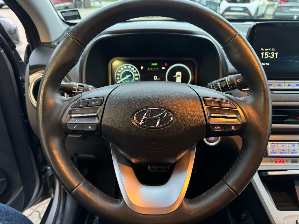 Hyundai Kona 64 EV Advanced 5d