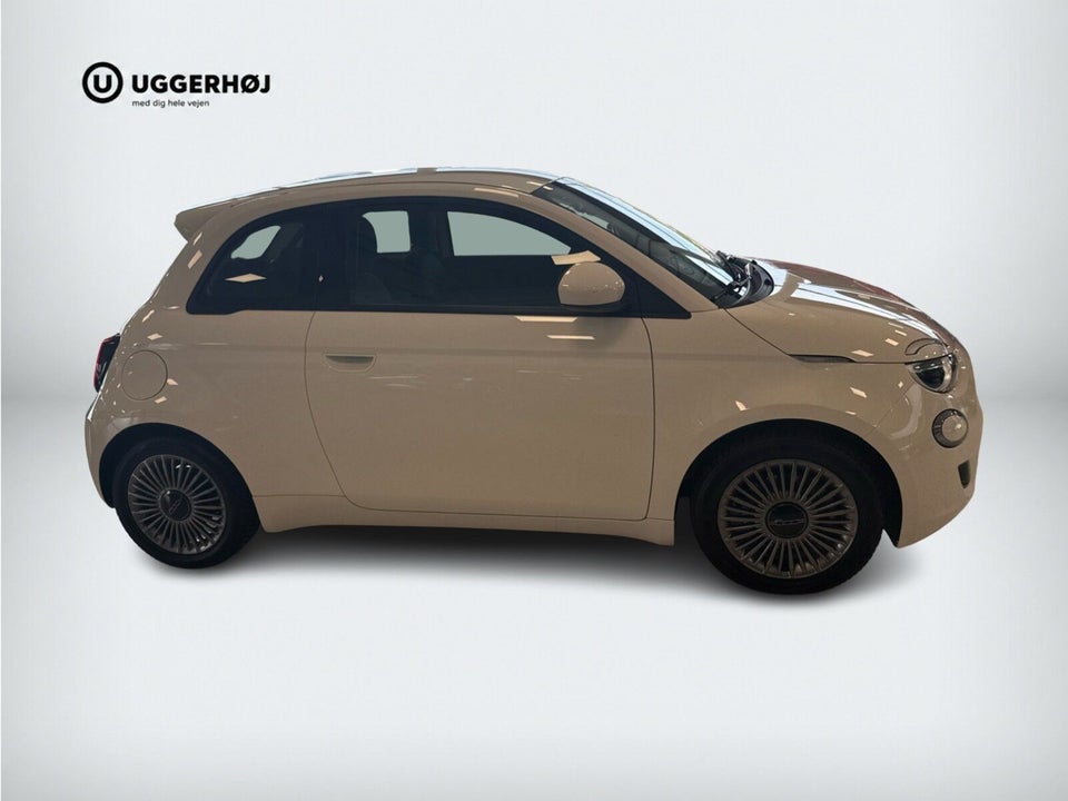 Fiat 500e 42 Icon 3d