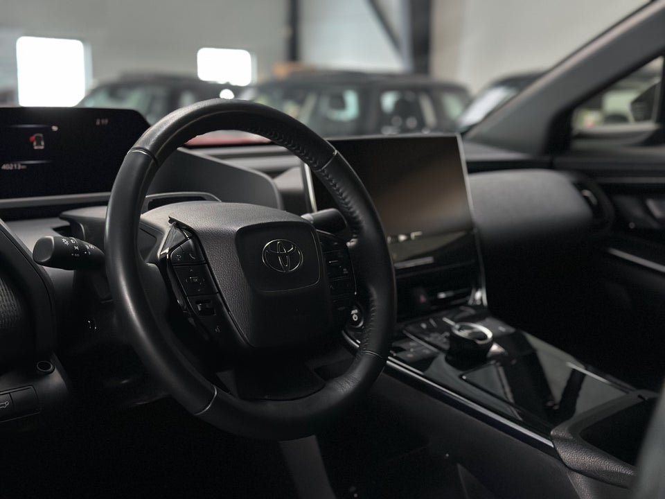 Toyota bZ4X Active 5d