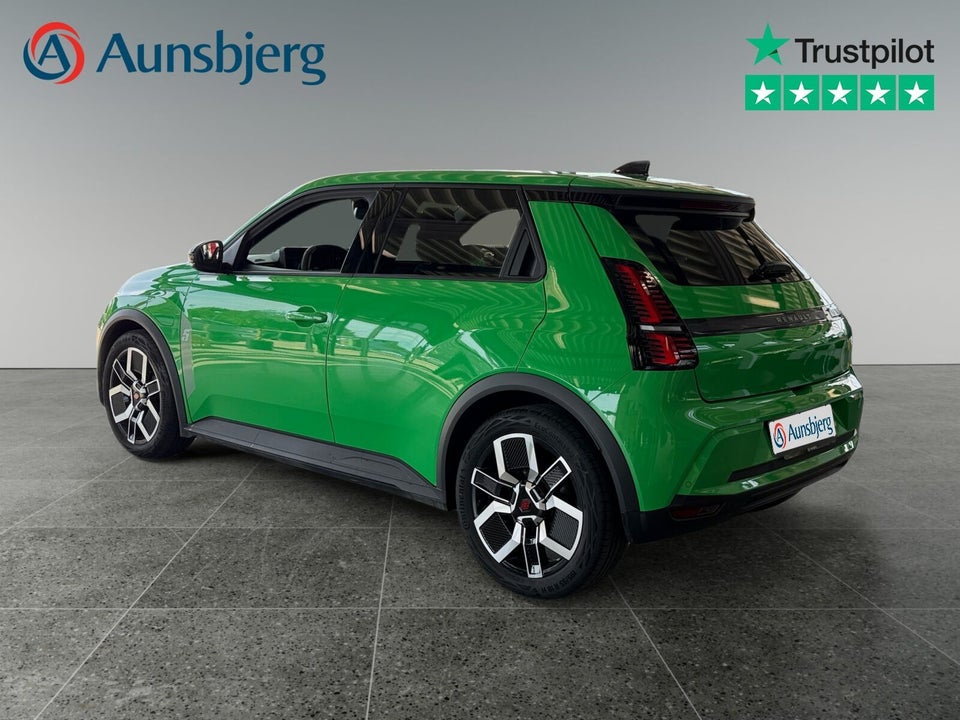 Renault 5 E-Tech 40 Techno 5d