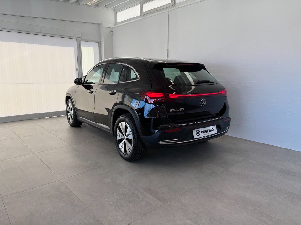 Mercedes EQA250 Progressive 5d