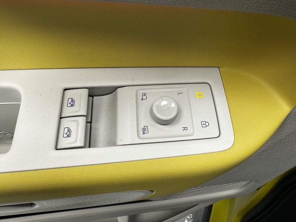 VW ID.Buzz 77 Pro SWB 5d