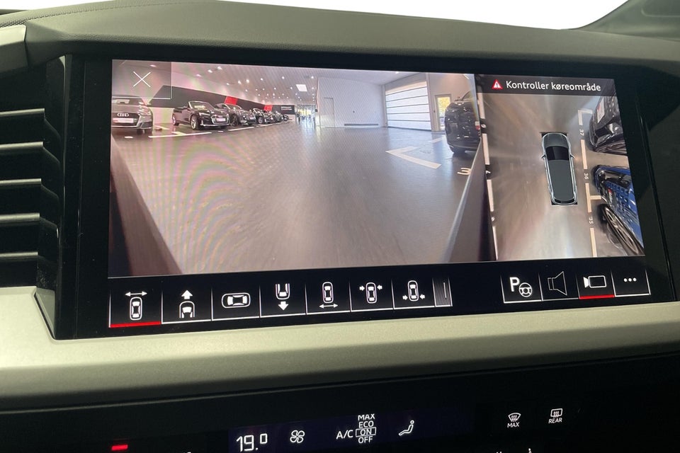Audi Q4 e-tron 45 Progress 5d