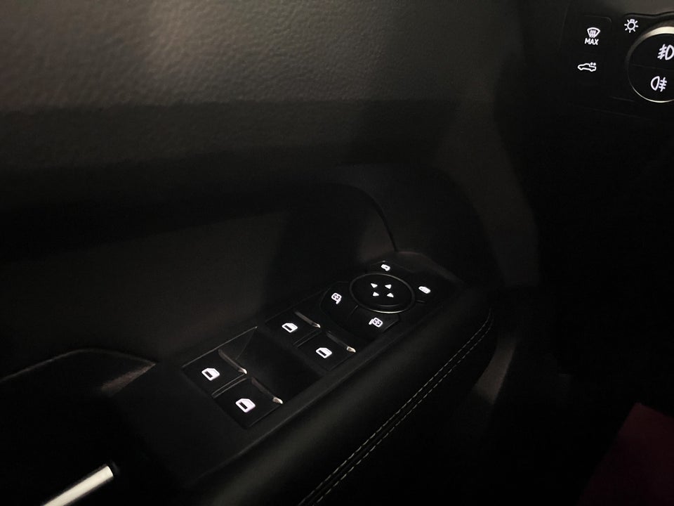 VW Amarok 3,0 TDi 240 Aventura aut. 4Motion 4d