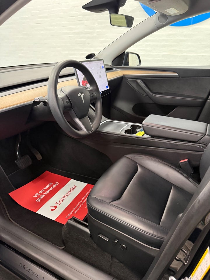 Tesla Model Y Long Range AWD 5d
