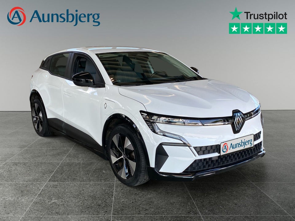 Renault Megane E-Tech 40 Equilibre 5d