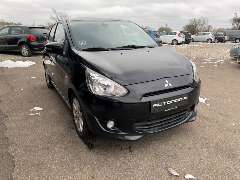 Mitsubishi Space Star 1,2 Black & White 5d