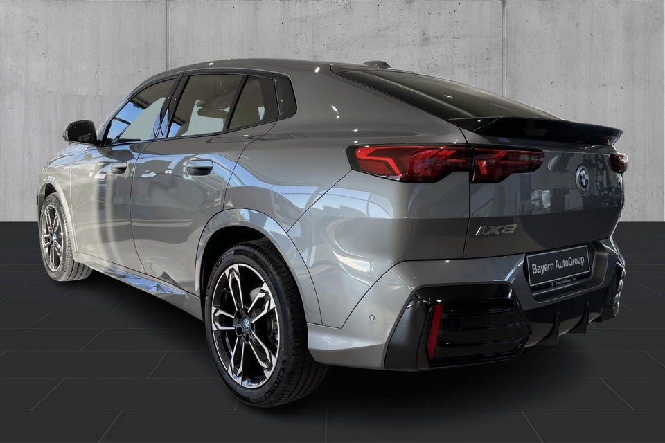 BMW iX2 eDrive20 M-Sport 5d