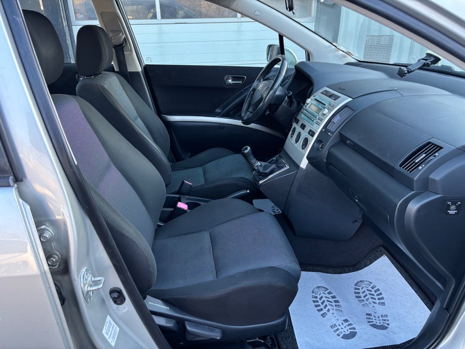 Toyota Verso 1,8 Terra 7prs 5d