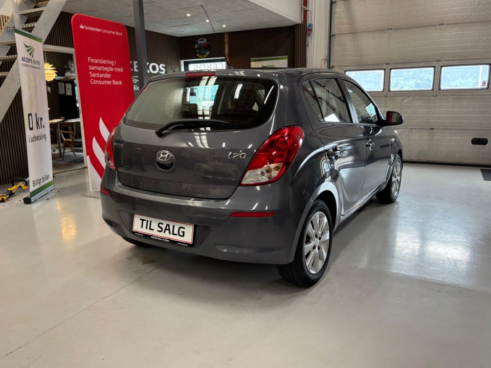 Hyundai i20 1,25 Classic XTR 5d