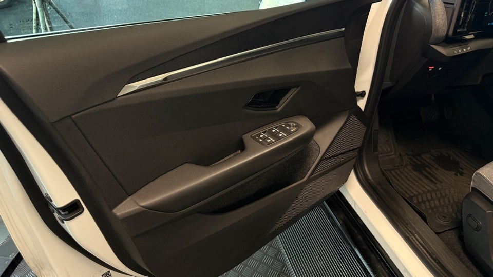 Renault Megane E-Tech 60 Equilibre 5d