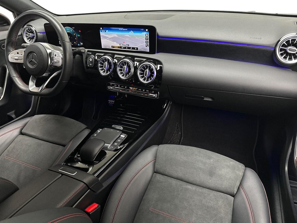 Mercedes A200 1,3 AMG Line aut. 5d