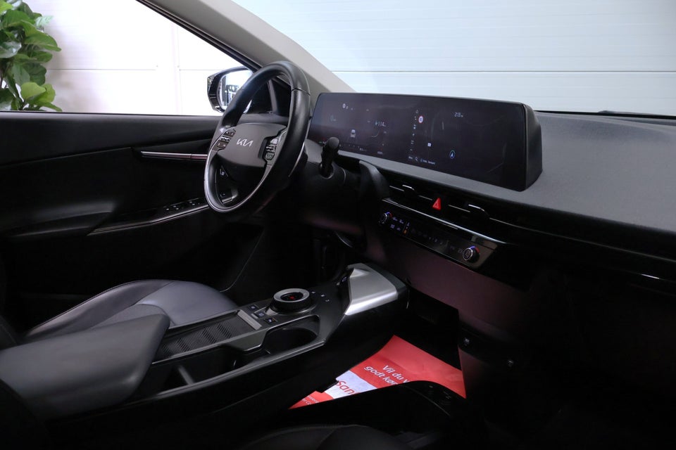 Kia EV6 77 Long Range Active Business 5d