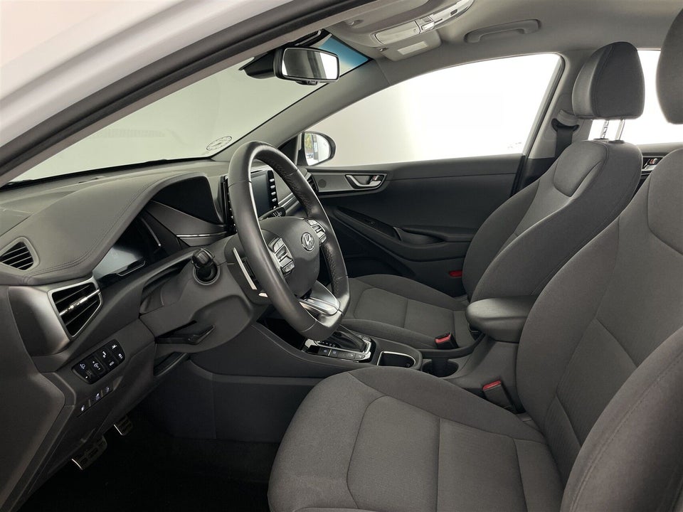 Hyundai Ioniq 1,6 PHEV Premium DCT 5d