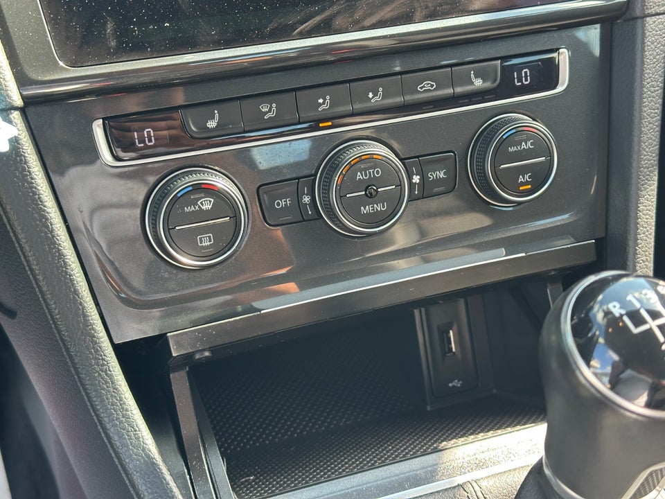 VW Golf VII 1,5 TSi 130 Comfortline 5d