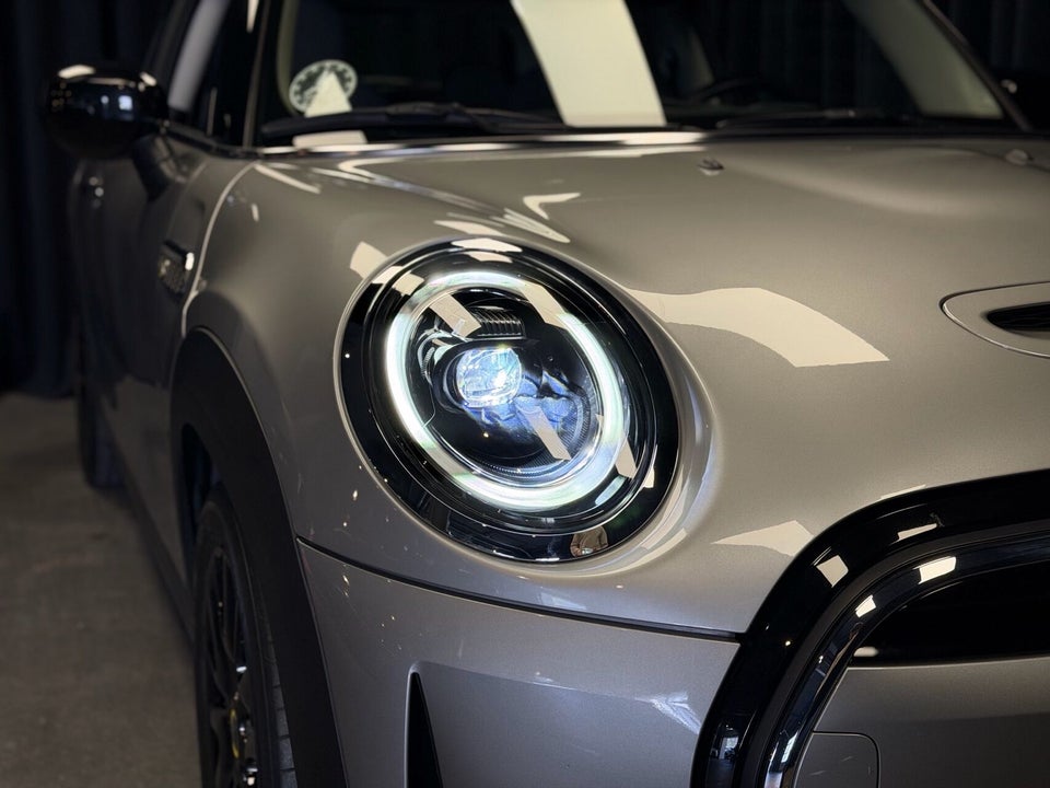 MINI Cooper SE Classic Trim 3d