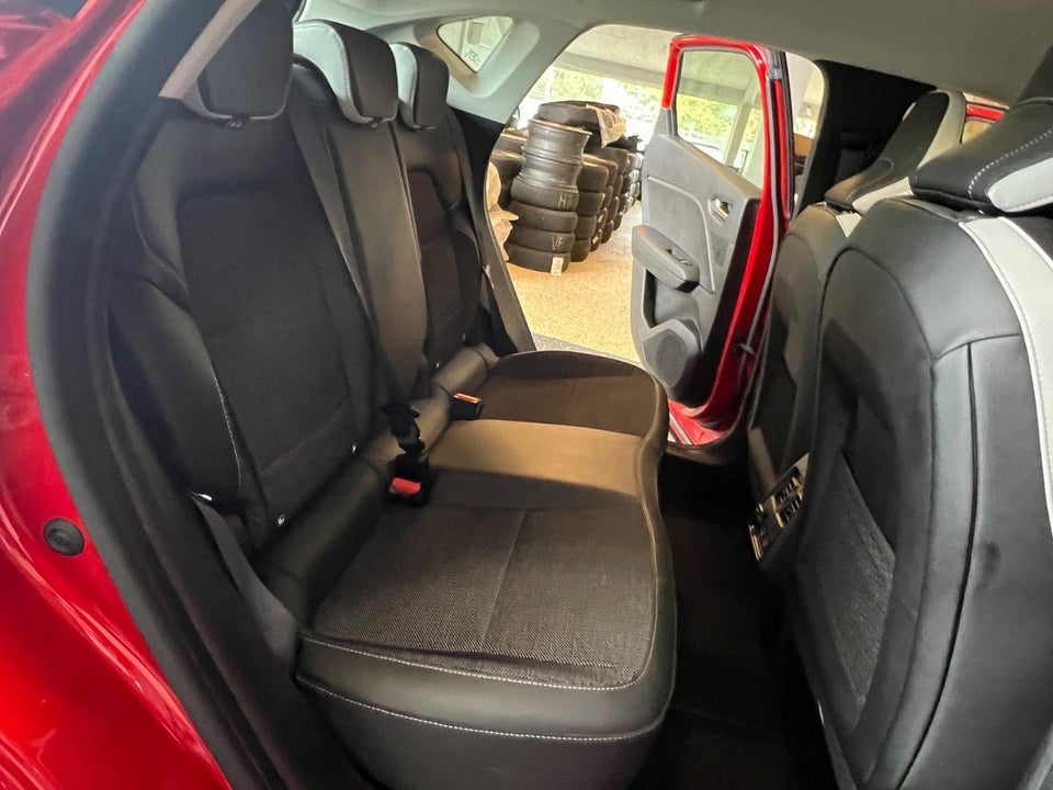 Renault Captur 1,6 E-Tech Intens 5d