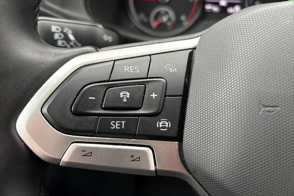 VW Transporter 2,0 TDi 150 Kassevogn DSG lang