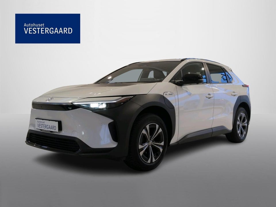 Toyota bZ4X Active 5d