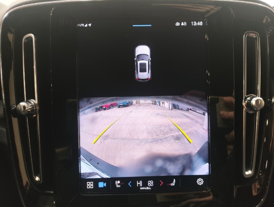 Volvo XC40 P6 ReCharge Core 5d